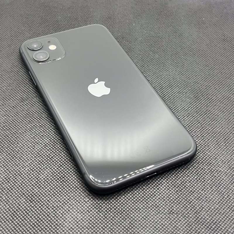 Apple iPhone 11 64GB Black (6 Month Warranty)