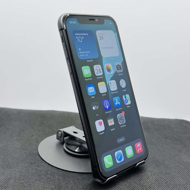 Apple iPhone 11 64GB Black (6 Month Warranty)