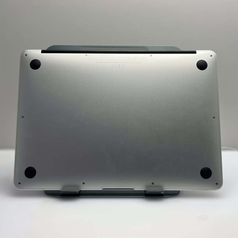 MacBook Air 13-Inch Core i5 1.8GHz (2017) 8GB RAM 128GB SSD Silver (3 Month Warranty)