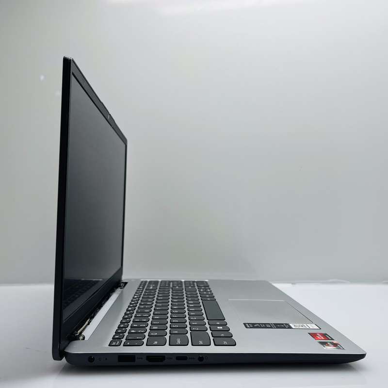 Lenovo Ideapad 1 15AMN7 AMD Ryzen 5 2.80GHz 8GB RAM 512GB SSD Silver - Hinge Damage