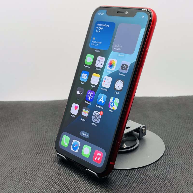 Apple iPhone 11 64GB Product Red (6 Month Warranty) - Minor Bright Spots