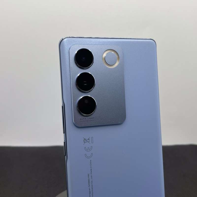 Vivo V27 256GB Dual Sim Magic Blue (6 Month Warranty)