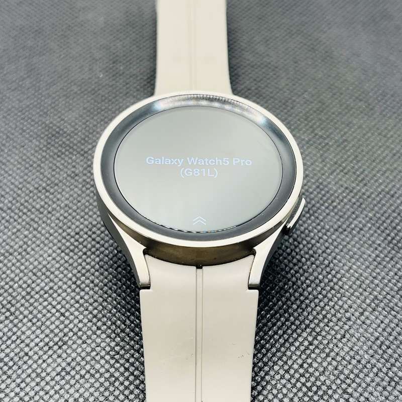 Samsung Galaxy Watch 5 Pro 45mm GPS Only Gray Titanium (3 Month Warranty)