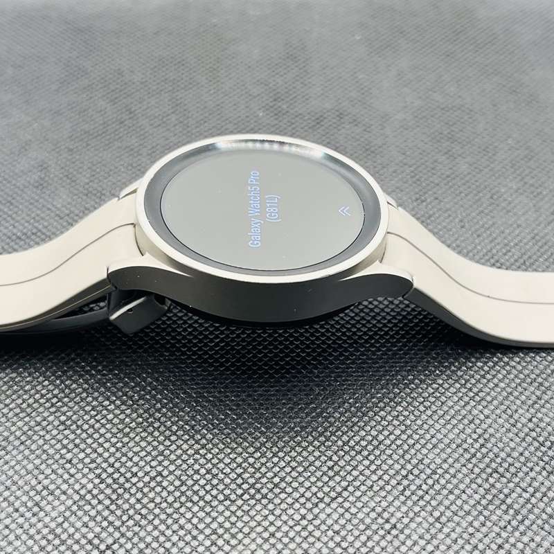 Samsung Galaxy Watch 5 Pro 45mm GPS Only Gray Titanium (3 Month Warranty)
