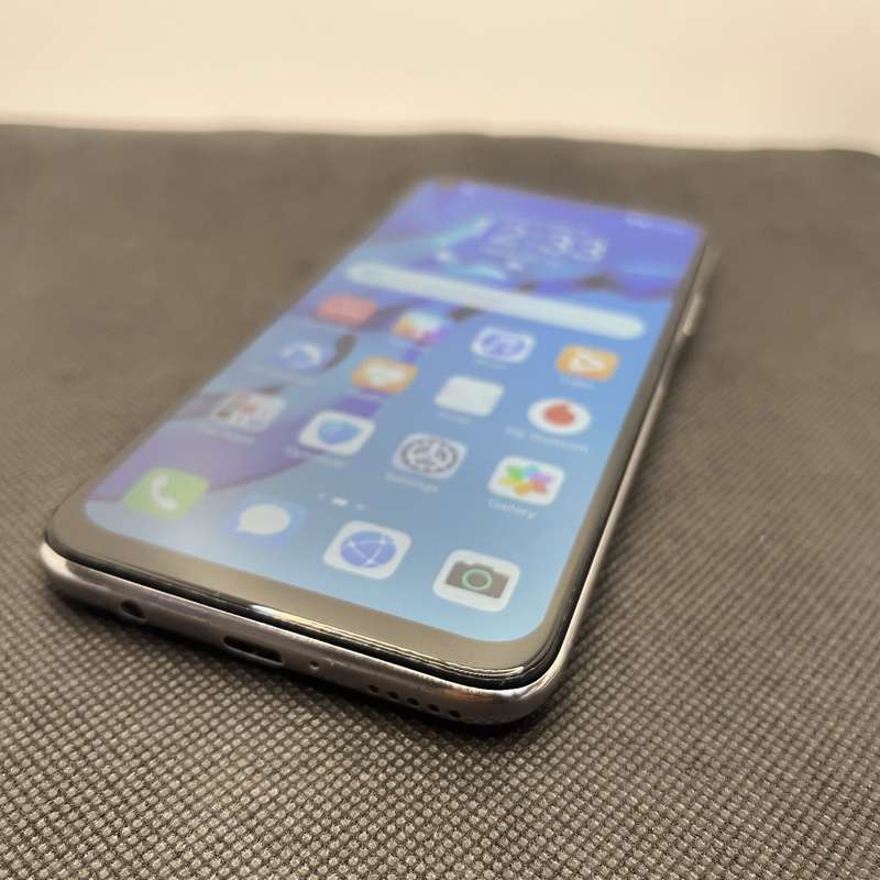 Huawei P40 Lite 128GB Sakura Pink - Cracked Camera and Bright spots