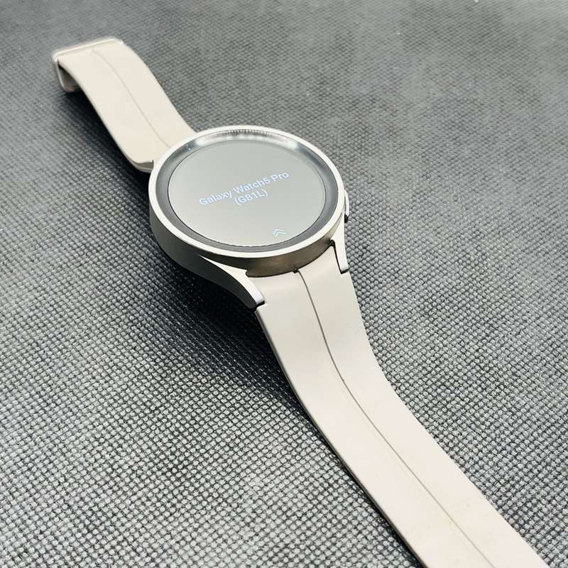 Samsung Galaxy Watch 5 Pro 45mm GPS Only Gray Titanium (3 Month Warranty)