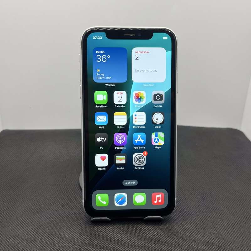 Apple iPhone XR 128GB White (3 Month Warranty) - Minor Bright Spots