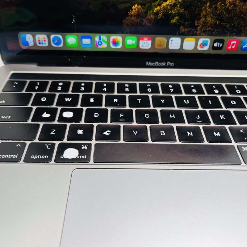 MacBook Pro 13-Inch Core i5 1.4GHz (TouchBar,2019) 8GB RAM 128GB SSD Space Grey (6 Month Wa...