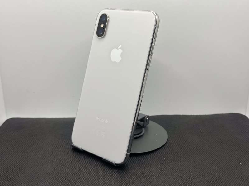 Apple iPhone XS 64GB Silver (3 Month Warranty)