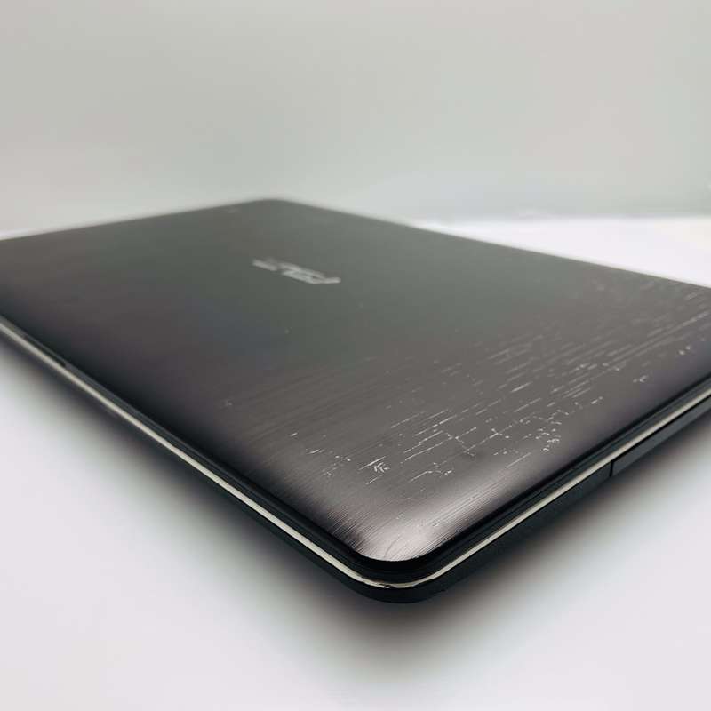 Asus VivoBook F541U 6th Gen "Core i3" 2.00GHz 8GB RAM 500GB SSD Gold (3 Month Warranty)