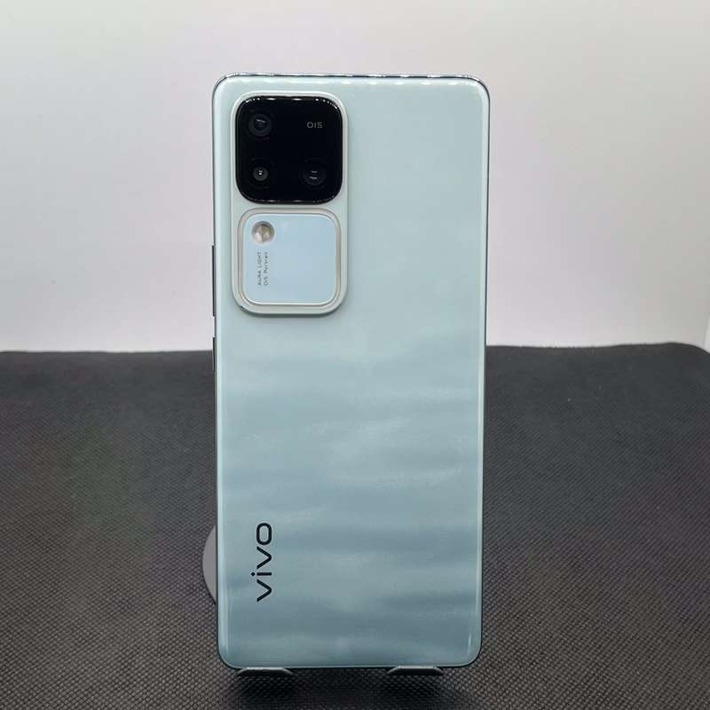 Vivo V30 512GB Dual Sim Aqua (6 Month Warranty)  Mint Condition