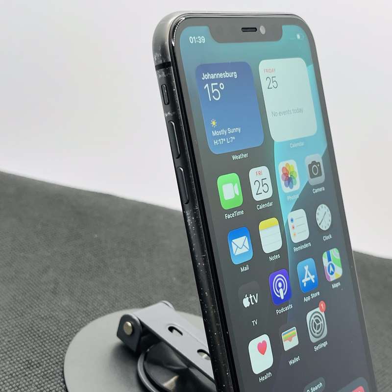 Apple iPhone 11 128GB Black (6 Month Warranty)