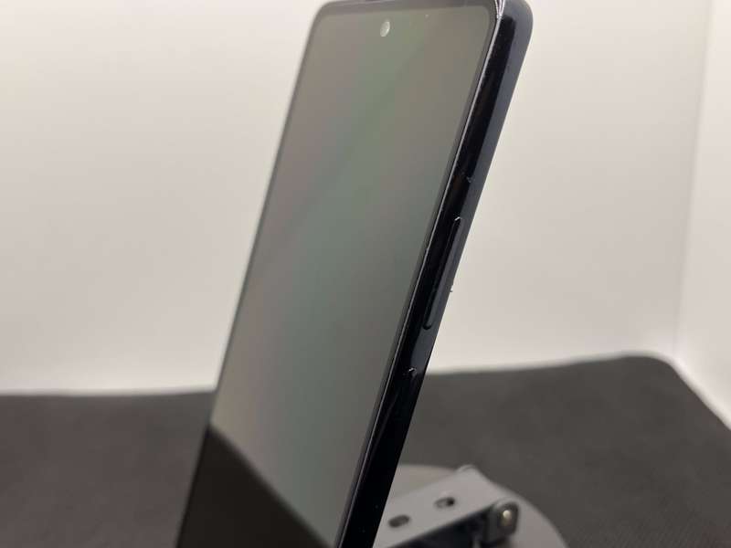 Samsung Galaxy A53 128GB Dual Sim Awesome Black  No Fingerprint ID And Minor LCD Burn