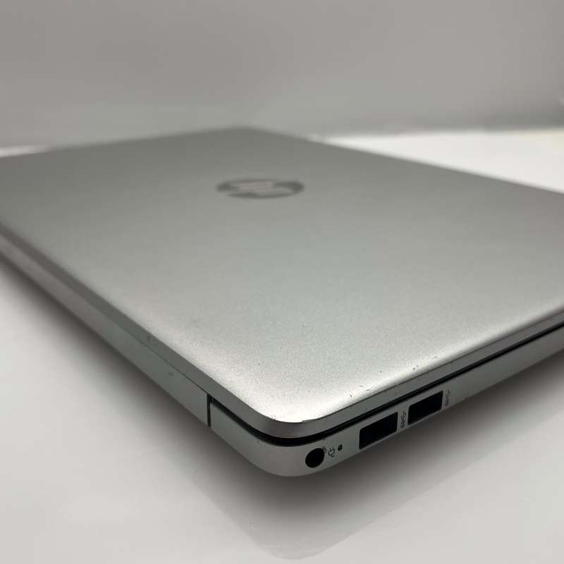 HP 15s-fq5008ni 12th Gen "Core i7" 1.70 GHz 16GB RAM 512GB SSD Silver