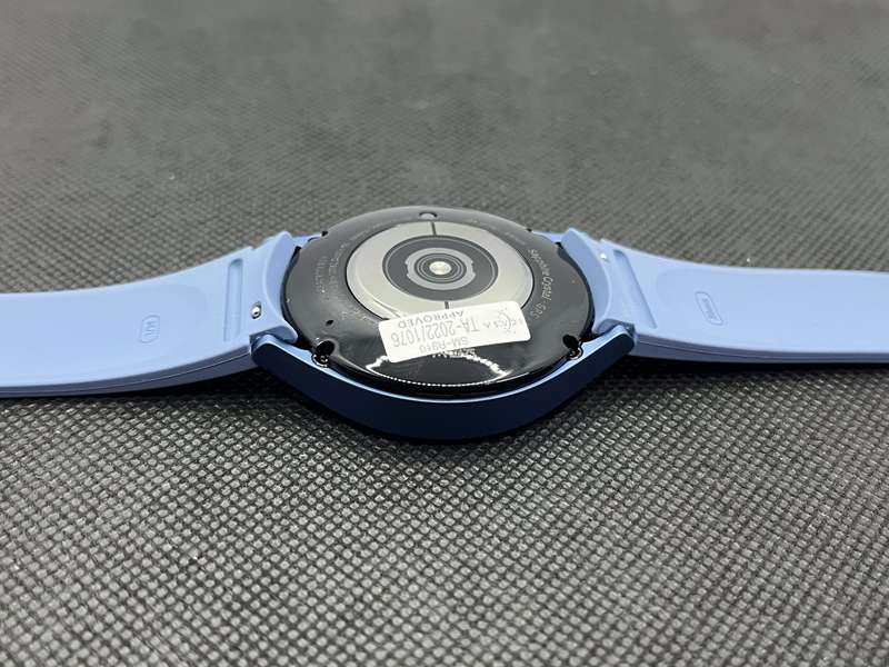 Samsung Galaxy Watch 5 44mm GPS Only Blue (3 Month Warranty)  Mint Condition