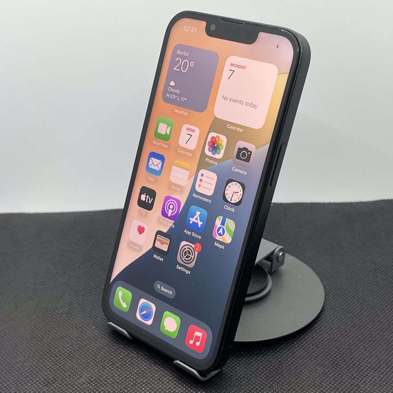Apple iPhone 13 128GB Midnight (6 Month Warranty)