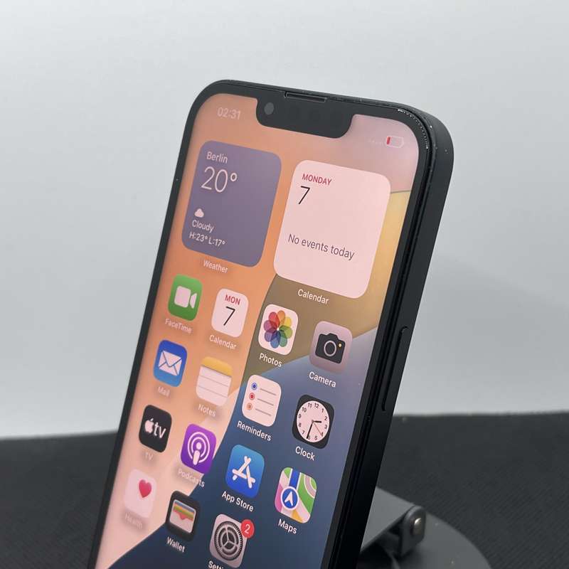 Apple iPhone 13 128GB Midnight (6 Month Warranty)