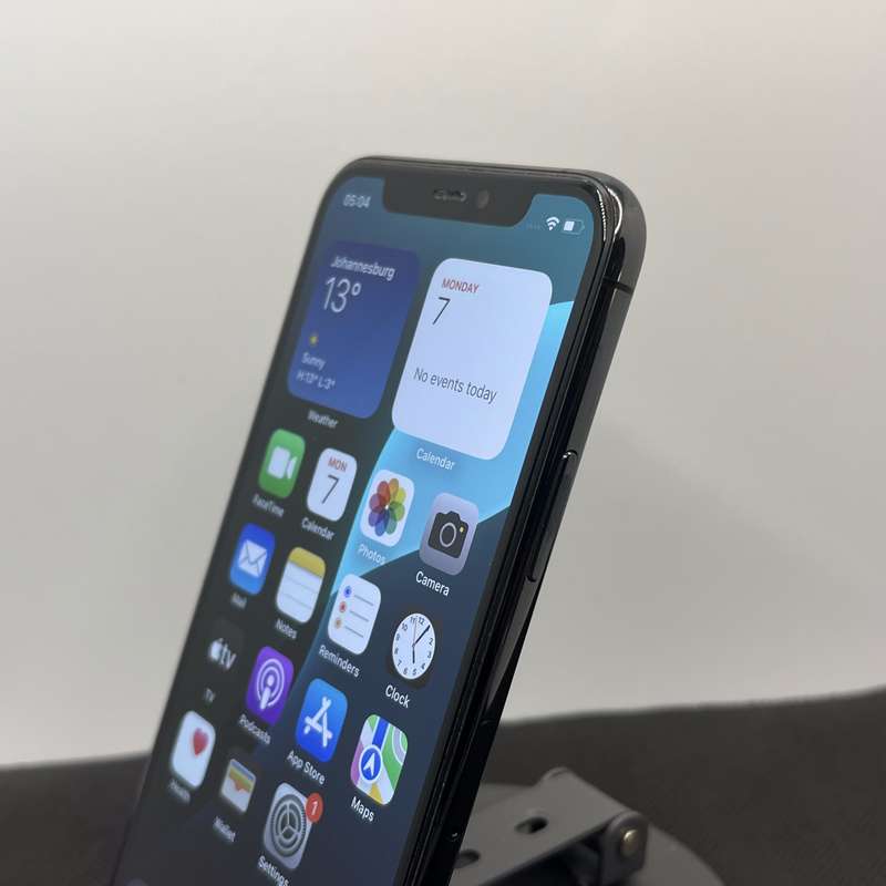 Apple iPhone 11 Pro 64GB Space Gray (6 Month Warranty)