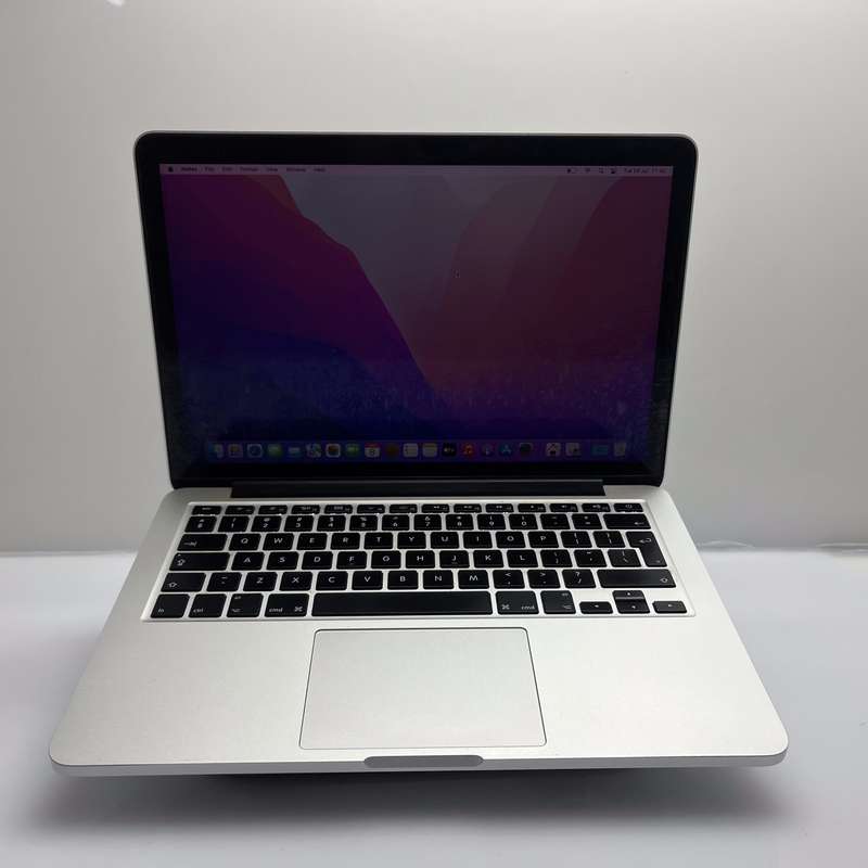 Apple MacBook Pro 13-Inch Core i5 2.70GHz (Early 2015) 8GB RAM 256GB SSD Silver