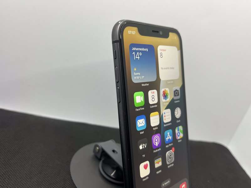 Apple iPhone 11 128GB Black (3 Month Warranty) - No Face ID