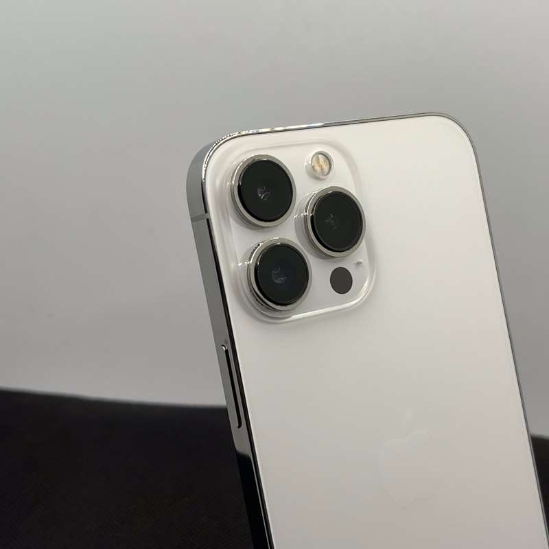 Apple iPhone 13 Pro Max 128GB Silver (12 Month Warranty)