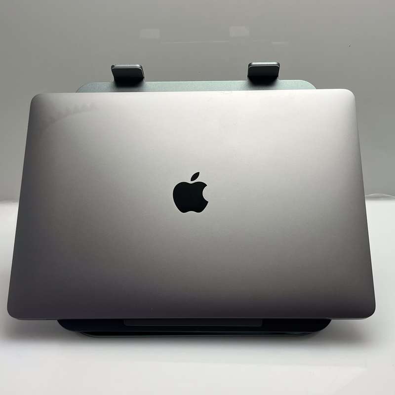 Apple MacBook Air 13-Inch Core i5 1,60GHz 8GB RAM 128GB SSD (True Tone, 2019) Space Gray (6...