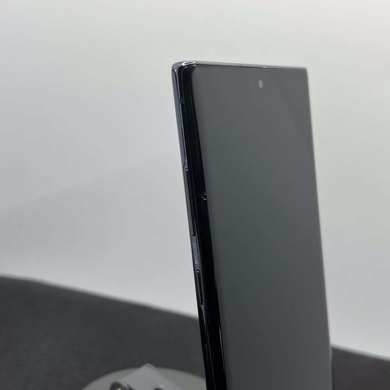 Samsung Galaxy Note 10 Plus 256GB Aura Black - Chipped Screen And LCD Burn