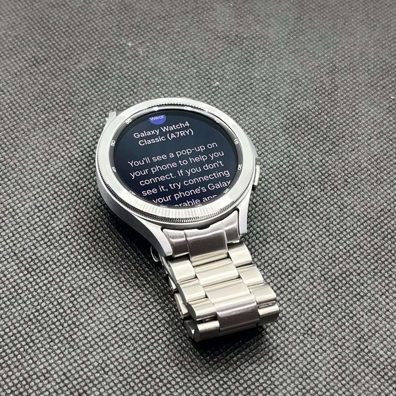 Samsung Galaxy Watch 4 Classic 46mm LTE Silver - With Steel Straps