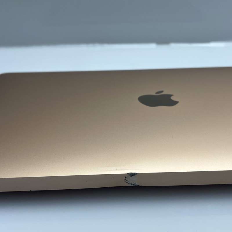 MacBook Air M1 13-Inch 8GPU/7CPU 8GB RAM 256GB SSD (2020) Gold (12 Month Warranty) - Bent C...
