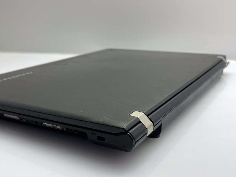 Lenovo E51-80 6th Gen "Core i6" 2.30GHz 12GB RAM 500GB HDD Black - Damaged Casing And Bright Spots
