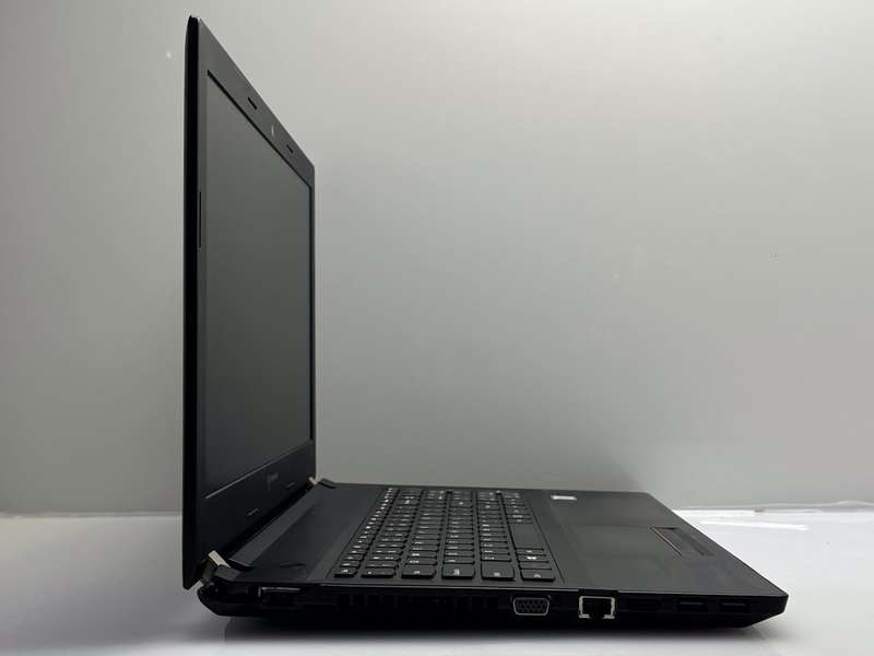 Lenovo E51-80 6th Gen "Core i6" 2.30GHz 12GB RAM 500GB HDD Black - Damaged Casing And Bright Spots