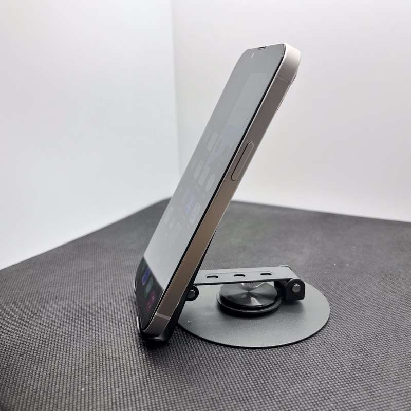 Apple iPhone 13 256GB Starlight (6 Month Warranty) - Bright Spot and Lines on Screen