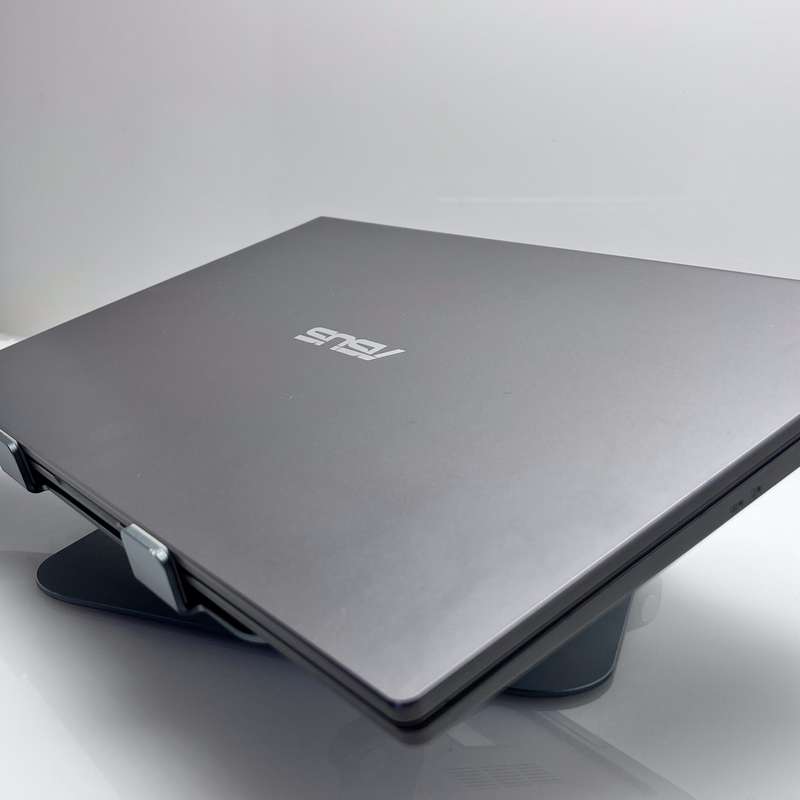 Asus X515E "Core i5" 2.40GHz 20GB RAM DDR4 256GB SSD Silver (3 Month Warranty)