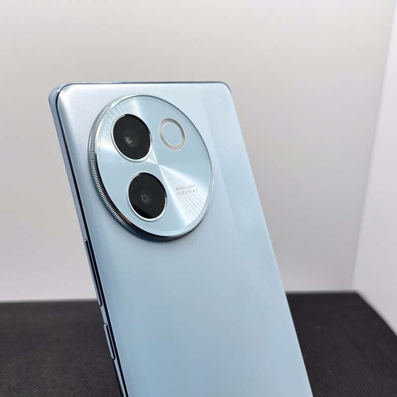 Vivo V30e 256GB Blue - (6 Month Warranty) - Mint Condition