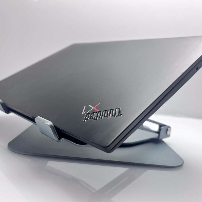 Lenovo Thinkpad X1 "Core i5" 1.30GHz 16GB RAM 512GB SSD Carbon Black (6 Month Warranty)