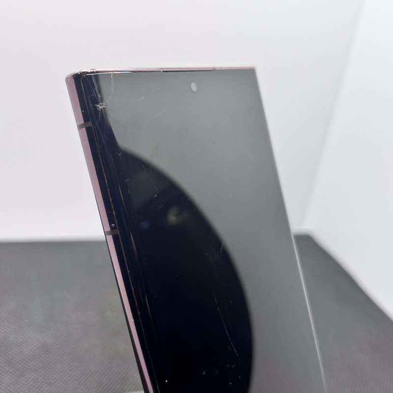 Samsung Galaxy S22 Ultra 256GB Dual Sim Burgundy (6 Month Warranty)- Cracked Screen