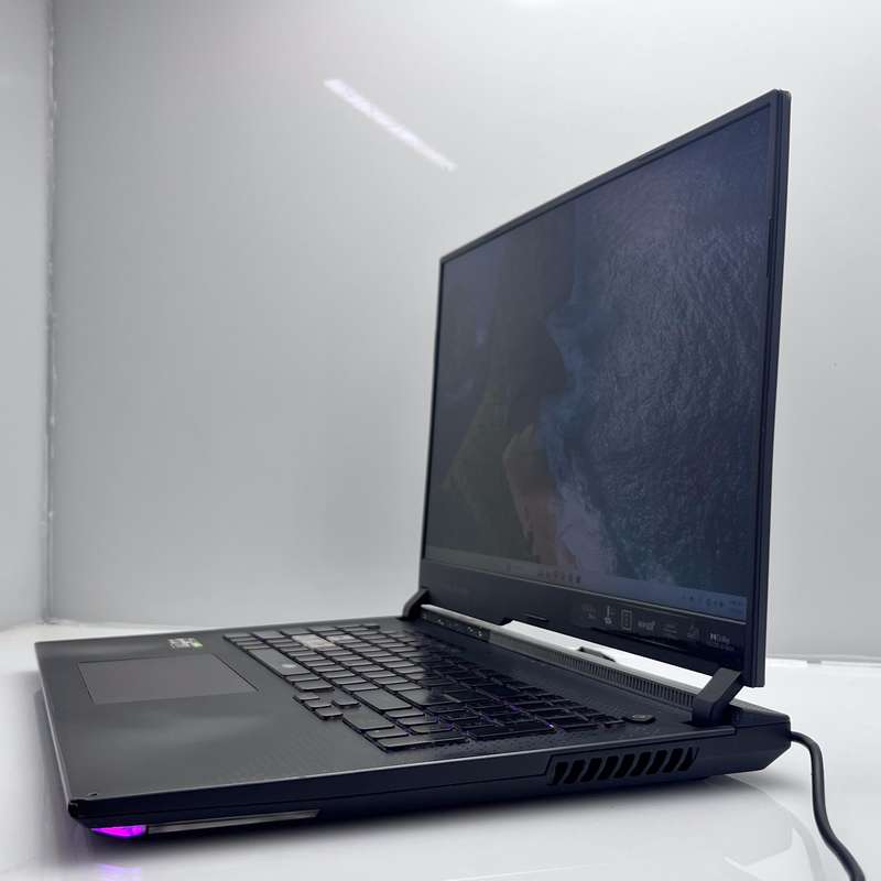 Asus ROG STRIX G713RC 16GB RAM 256GB SSD Grey  - Faulty Battery