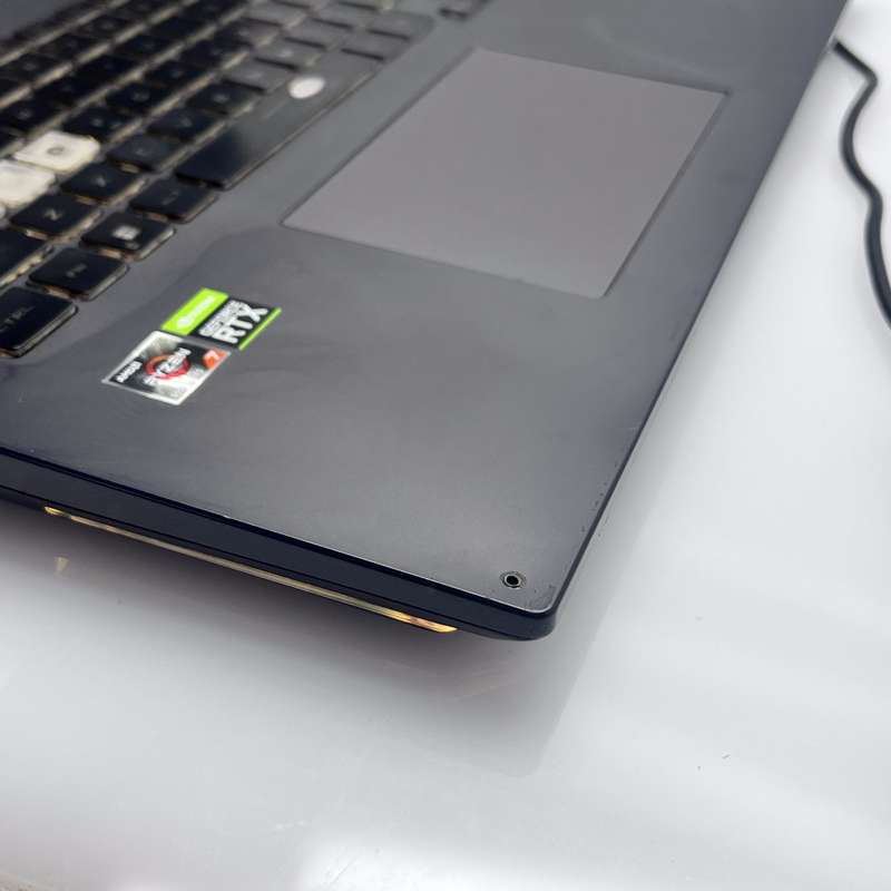 Asus ROG STRIX G713RC 16GB RAM 256GB SSD Grey  - Faulty Battery