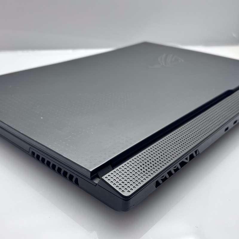 Asus ROG STRIX G713RC 16GB RAM 256GB SSD Grey  - Faulty Battery