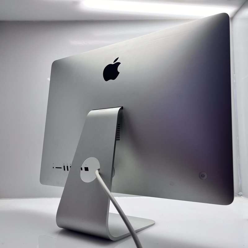 Apple iMac 21.3-Inch "Core i5" (Late 2013) 8GB RAM 1TB HDD Silver (6 Month Warranty)