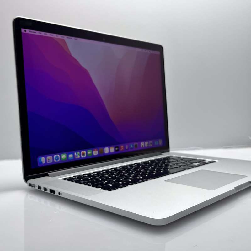 Apple MacBook Pro 15-Inch Core i7 2.5GHz (Mid 2015) 16GB RAM 512GB SSD Silver (3 Month Warr...