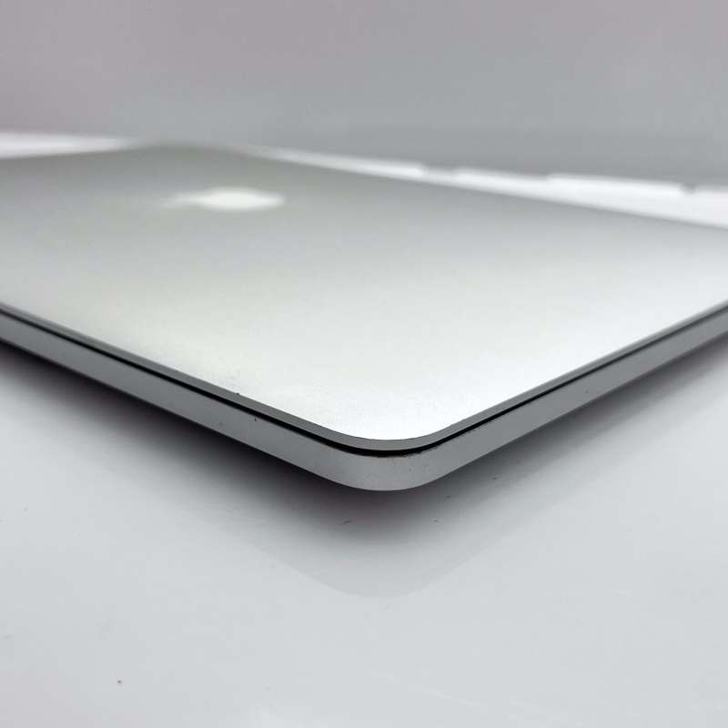 Apple MacBook Pro 15-Inch Core i7 2.5GHz (Mid 2015) 16GB RAM 512GB SSD Silver (3 Month Warr...