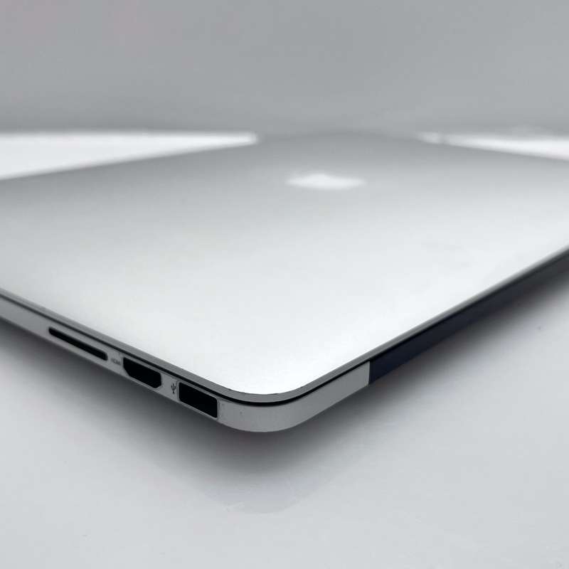 Apple MacBook Pro 15-Inch Core i7 2.5GHz (Mid 2015) 16GB RAM 512GB SSD Silver (3 Month Warr...