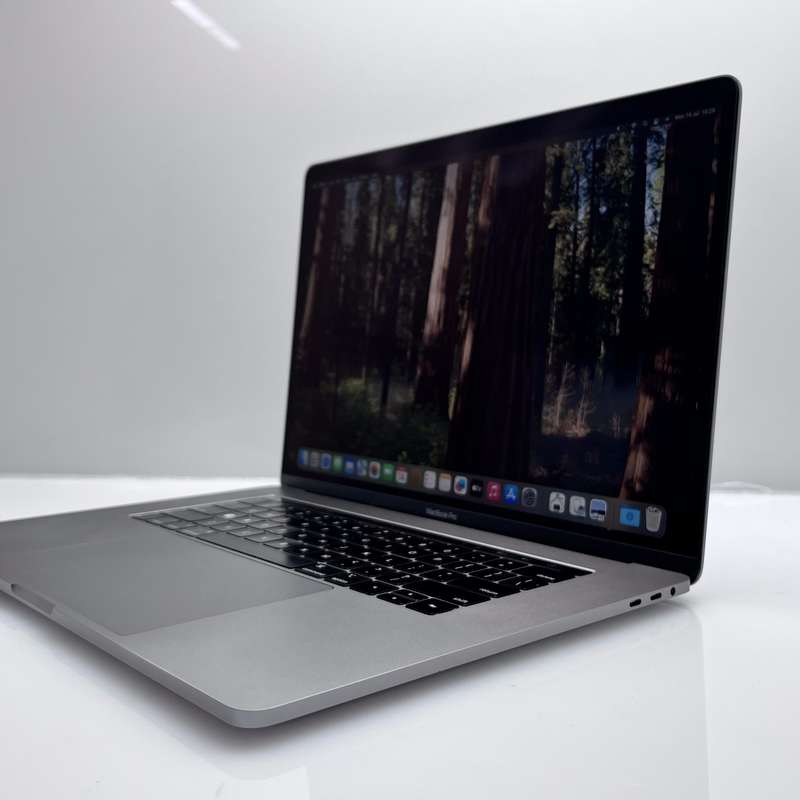 MacBook Pro 15-Inch "Core i7" 2.6GHZ 16GB RAM 256GB SSD (2019) Space Grey (6 Month Warranty)