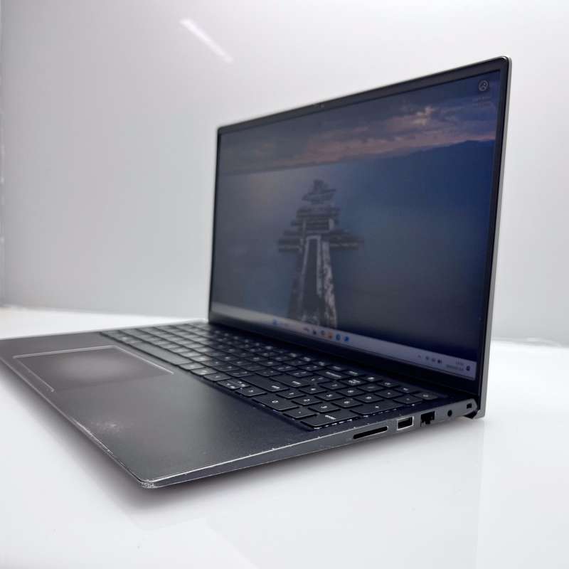 Dell Vostro 15 5510 32GB RAM 512GB SSD Silver (3 Month Warranty)