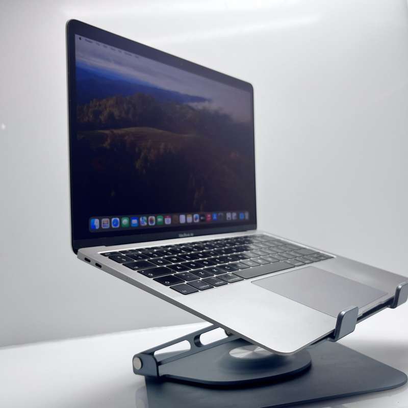 MacBook Air Core i5 13-Inch (2018) 8GB RAM 256GB SSD Space Grey (3 Month Warranty)