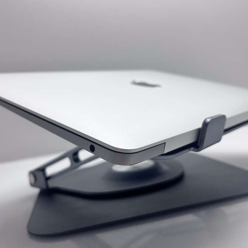MacBook Air Core i5 13-Inch (2018) 8GB RAM 256GB SSD Space Grey (3 Month Warranty)