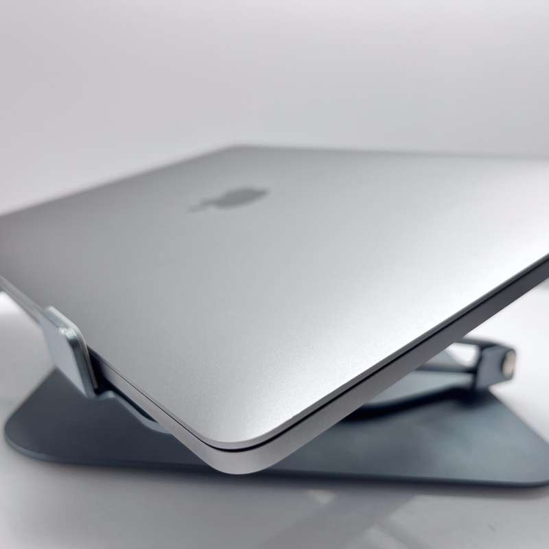 Apple MacBook Air M1 13-Inch 8GPU/8CPU 8GB RAM 256GB SSD (2020) Space Grey (12 Month Warranty)