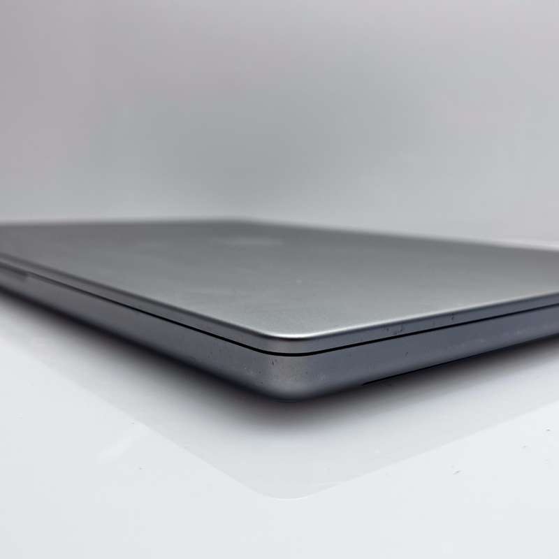 Apple MacBook Pro M1 Pro 16-Inch 10CPU/16GPU 16GB RAM 512GB SSD Space Grey (12 Month Warranty)