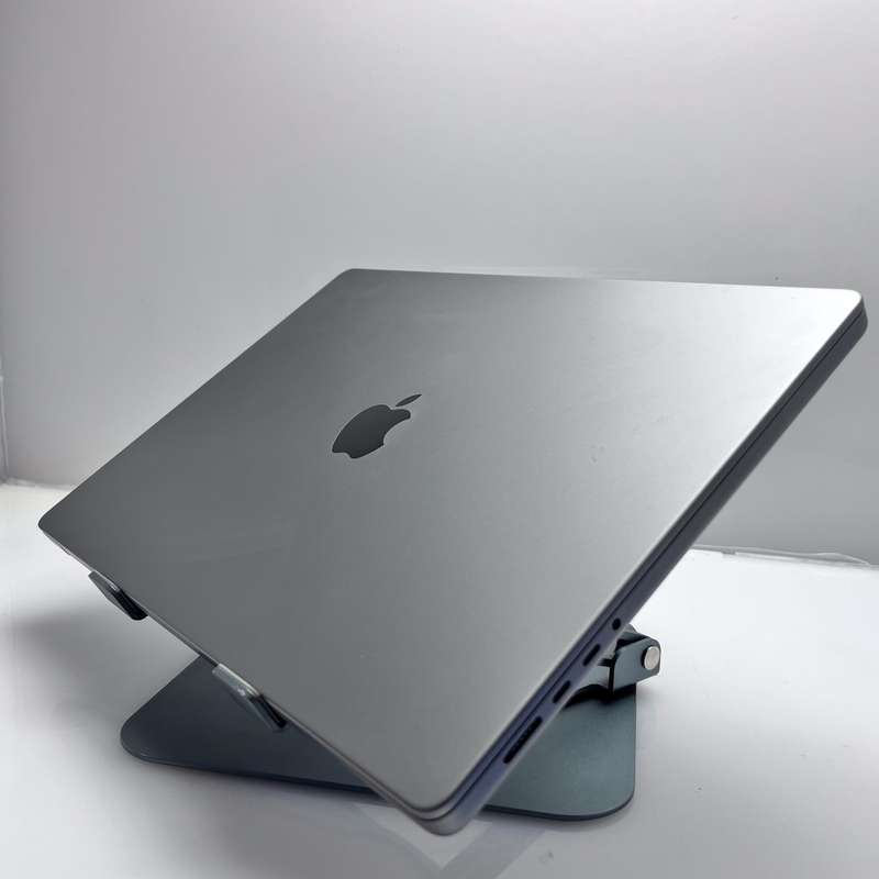 Apple MacBook Pro M1 Pro 16-Inch 10CPU/16GPU 16GB RAM 512GB SSD Space Grey (12 Month Warranty)